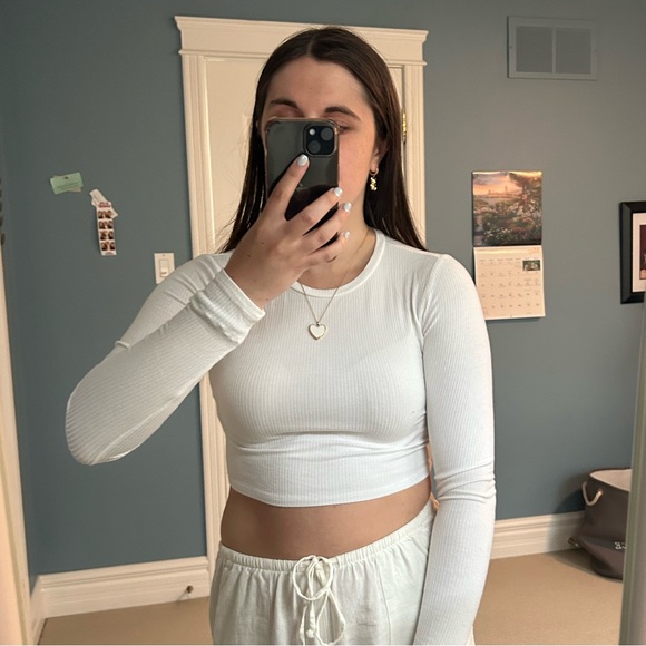 Garage white long sleeve tshirt - Picture 1 of 5